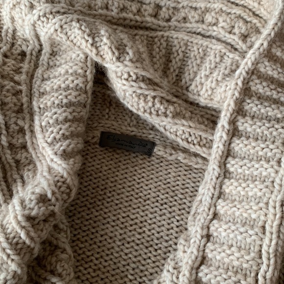 Anthropologie Elsamanda Chunky Soft Oatmeal Made in Italy Knit Sweater Size S - Picture 7 of 11